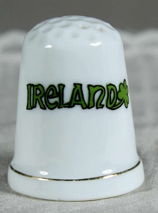 Bone China thimble - Ireland