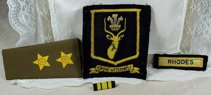 Military flashes and patches
