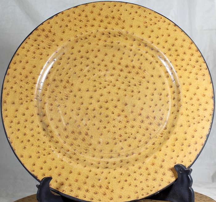 Large plastic under-plates with ostrich leather motif - set of eight