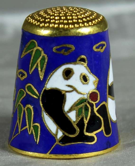Cloissone thimble - panda's