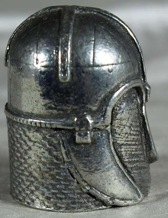 Pewter thimble of knights helmet