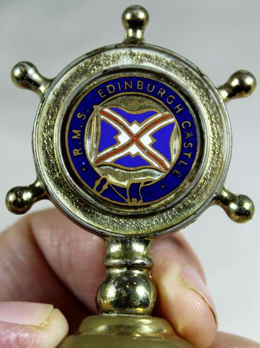 Brass bell - Ships wheel - Edinburgh Castle