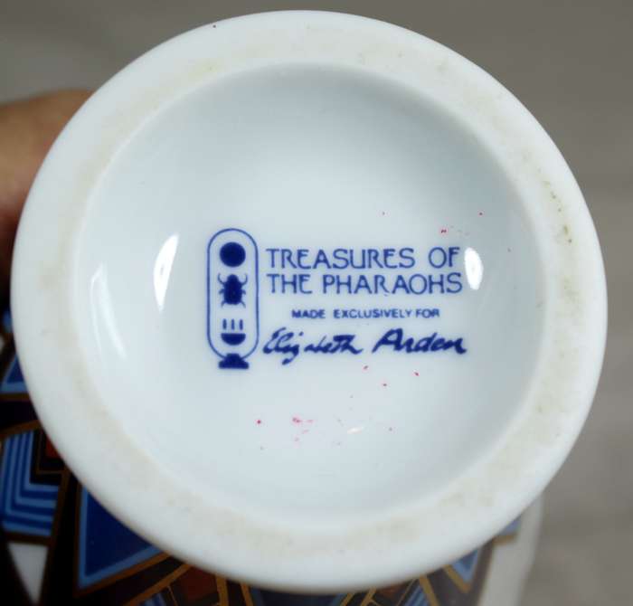 Elizabeth Arden - treasures of the pharaohs - vase