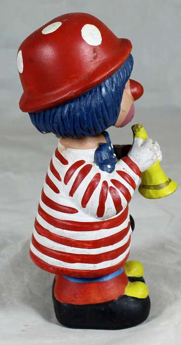 Ceramic bobble head - Clown with trumpet