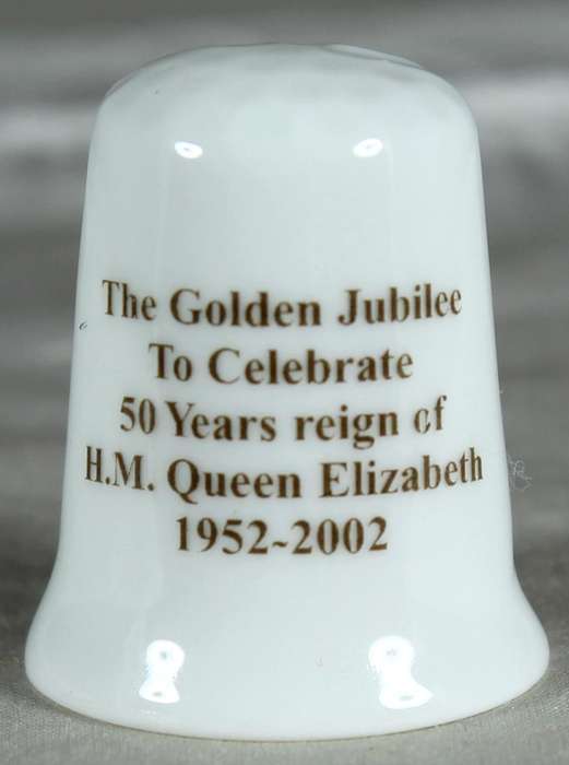 Bone China thimble - Golden Jubilee - Queen Elizabeth