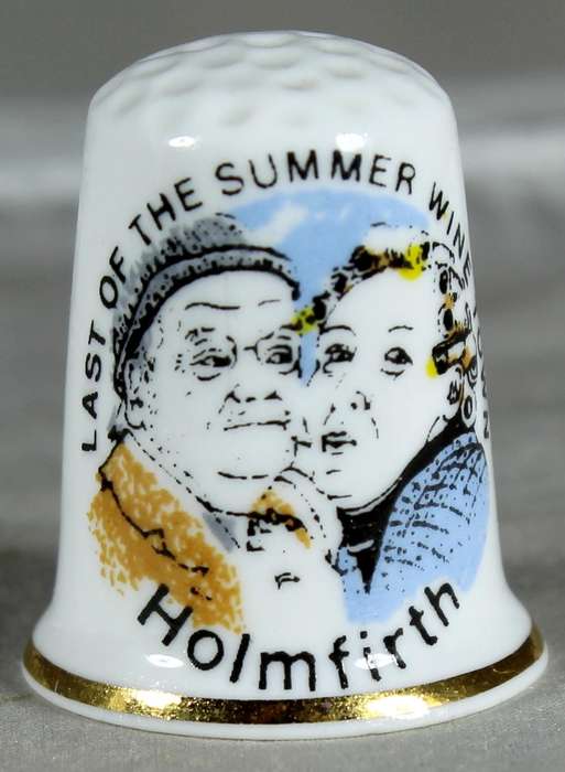 Bone China thimble - Holmfirth - Birchcroft