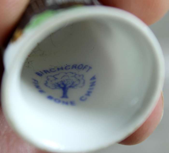 Bone China thimble - Town hall, Leeds - Birchcroft