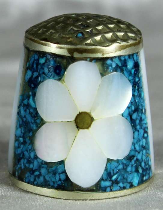 Abalone shell thimble