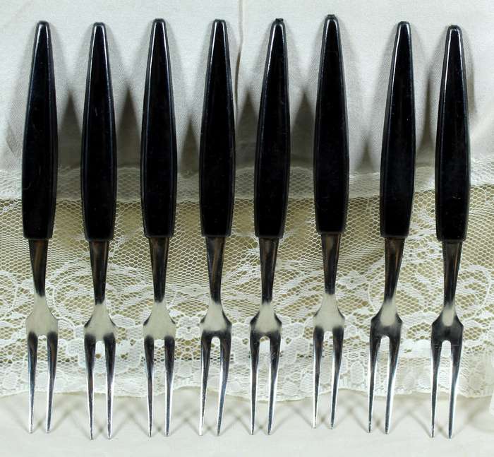 Set of  snail forks