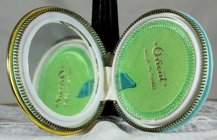 Orient Israel - Powder compact - Embroided leather - Zipper case