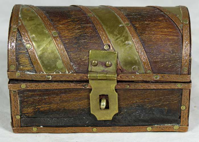 Small trinket chest made with copper, brass & wood