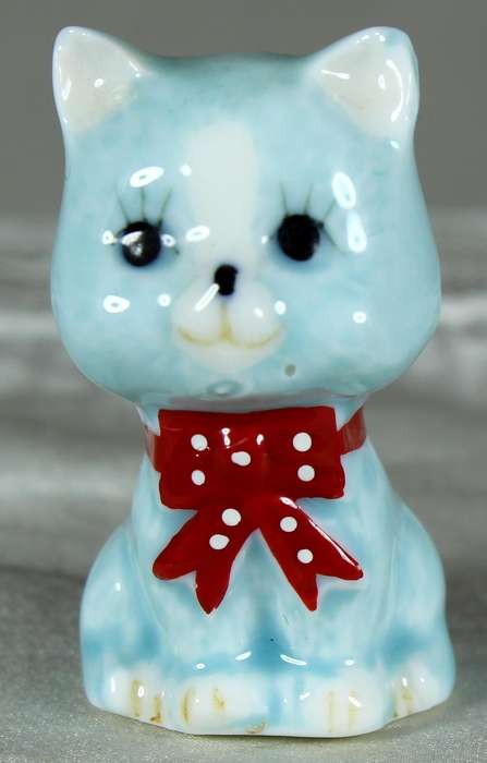 Miniature ceramic kitty with bowtie