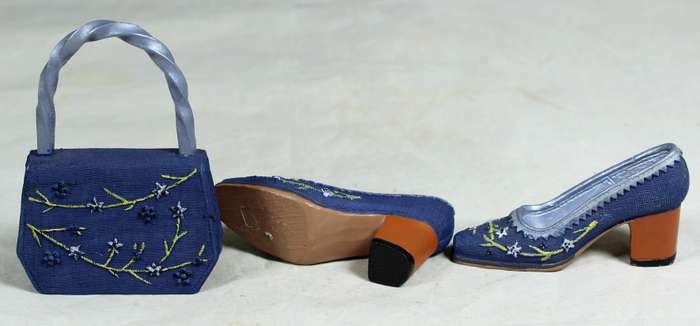 Mini handbag & pair of shoe