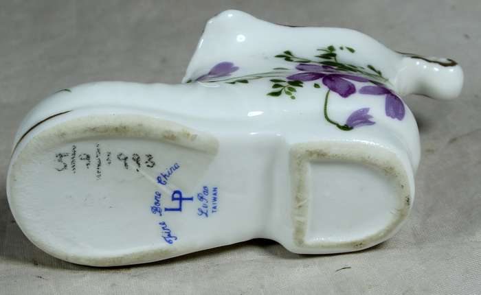 Lu Pao mini porcelain boot with purple flowers