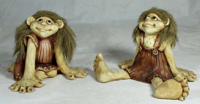 Pair of troll kids
