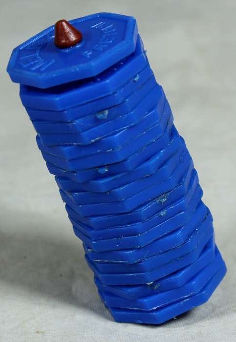 Set of 20 blue MELBA milk tokens