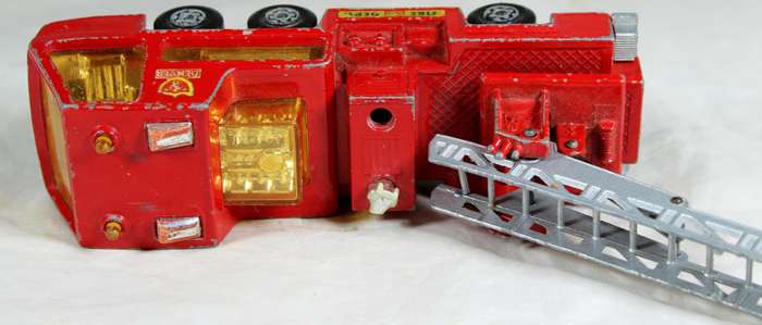 Matchbox Super kings - K9 - Fire Tender - 1972 Lesney