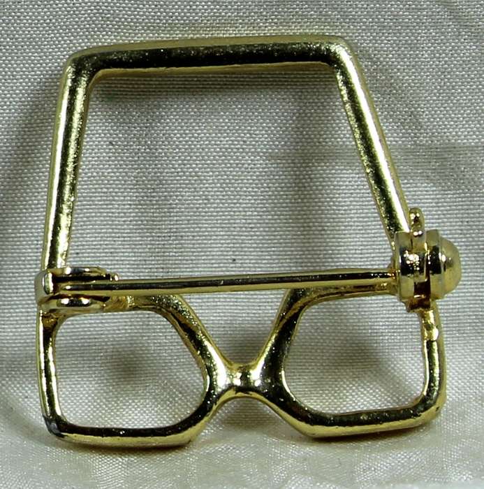 Spectacles broach