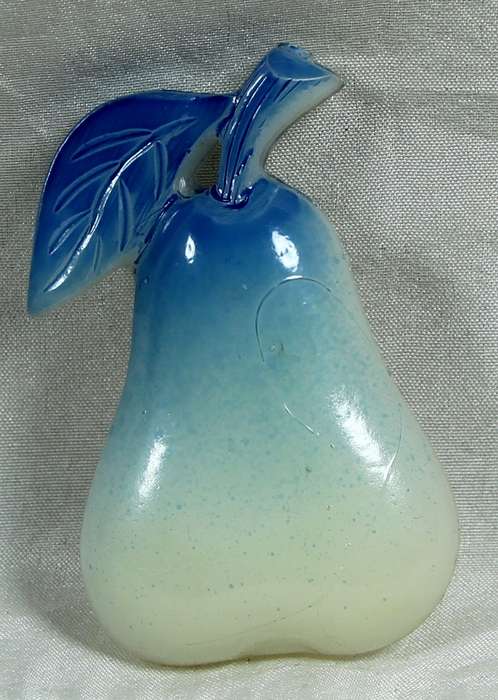 Plastic pear broach