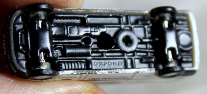 Oxford diecast micro - Network Rail van