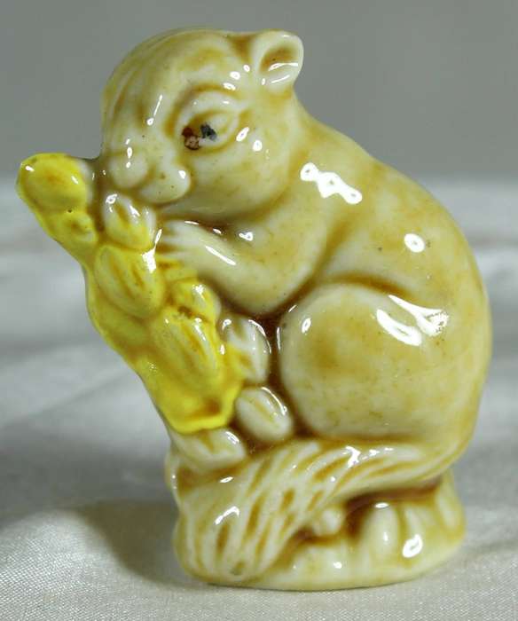 Wade Whimsie - Brown field mouse