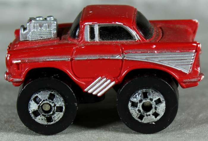 Micro Machines - RoadChamps - Hot Pink 57' Chevy - Big Wheels