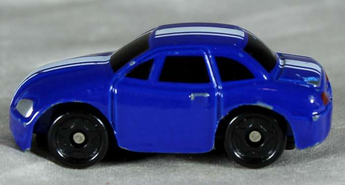 Micro metal body - blue coupe with white stripe