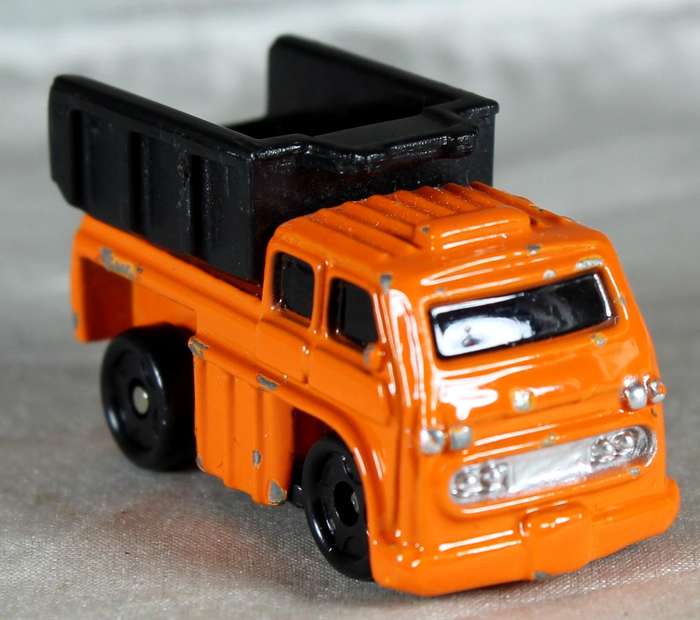 Micro metal body - orange dump truck
