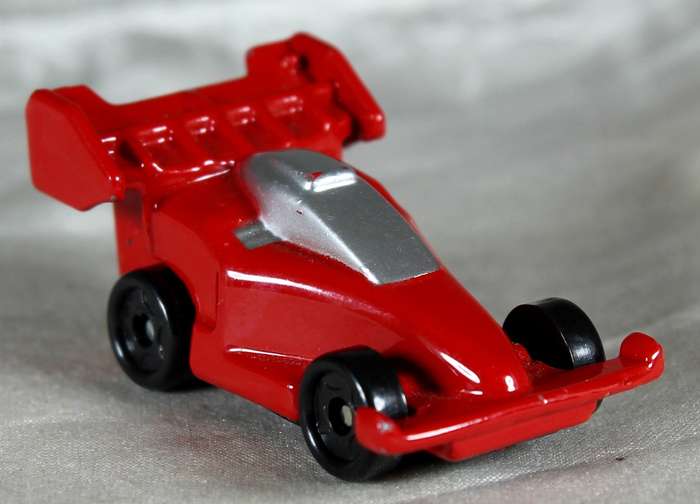 Micro metal body - red racer