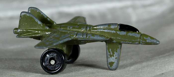 Micro metal - fighter jet