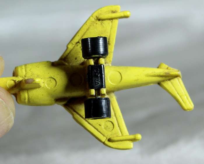 Micro fighter F-16 falcon jet