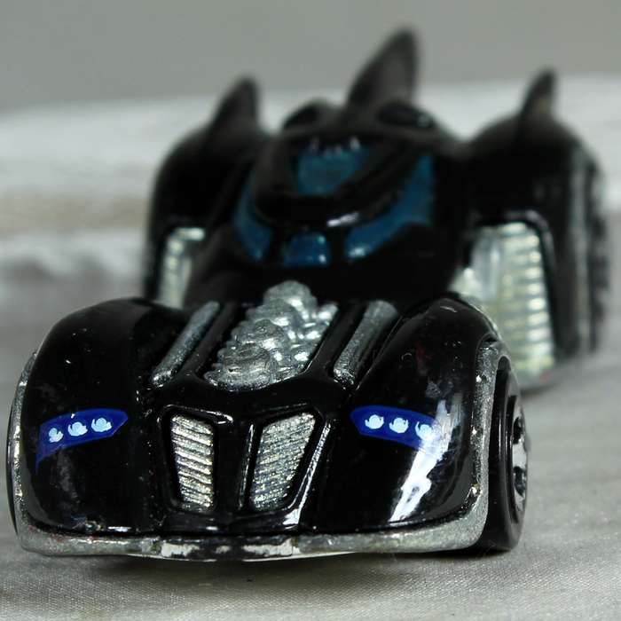 Hotwheels - Batman Arkham Asylum Batmobile