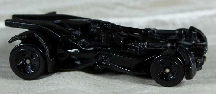 Hotwheels - Justice League Batmobile