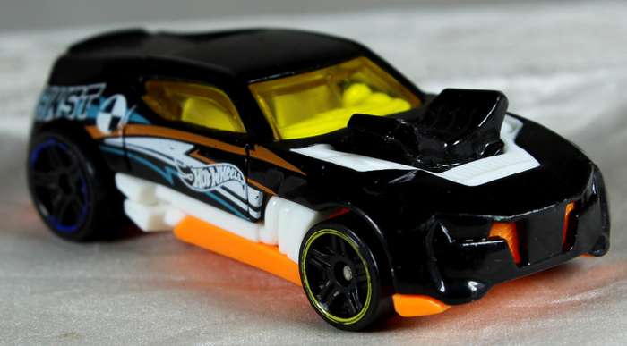 Hotwheels - Twinduction