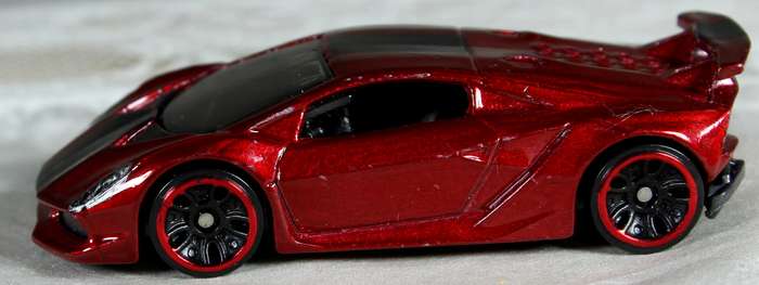 Hotwheels - Lamborghini Sesto Elemento