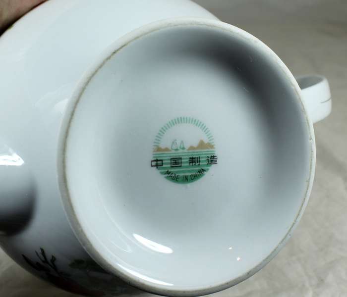 Chinese porcelain tea kettle
