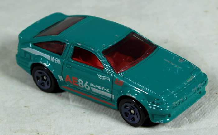 Hotwheels - Toyota AE-86 Corolla