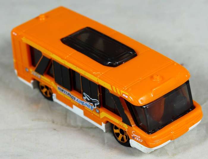 Matchbox - Swift Shuttle