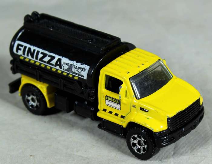 Matchbox - Water Truck "Finizza"