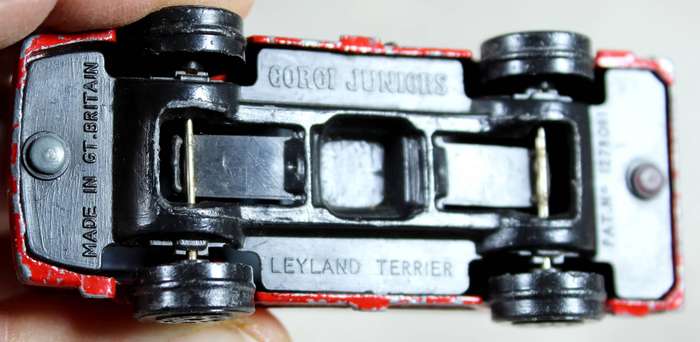 Corgi - Juniors - Leyland Terrier Coca-Cola truck