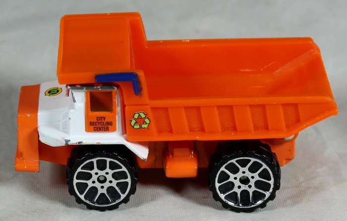 Real Toy - Construction Dump Truck