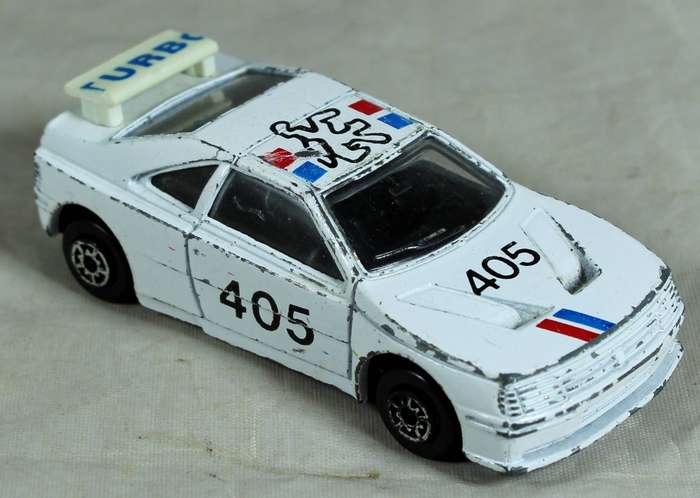 MC toy - Peugeot 405 Turbo 16