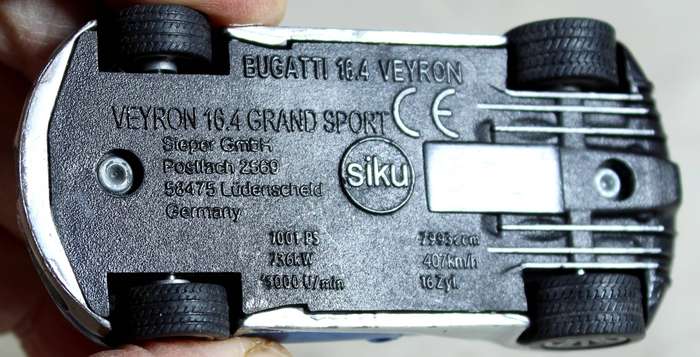 SIKU - Bugatti 16.4 Veyron