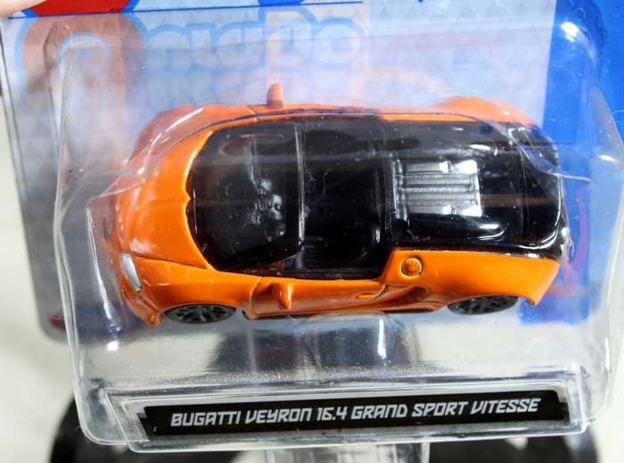 Burago - Bugatti Veyron 16.4 Grand Sport Vitesse