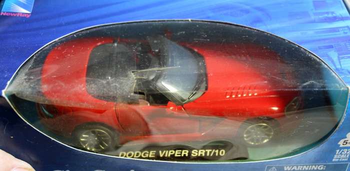 NewRay - Dodge Viper SRT/10