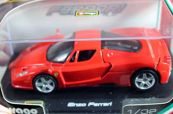 Burago - Ferrari Enzo
