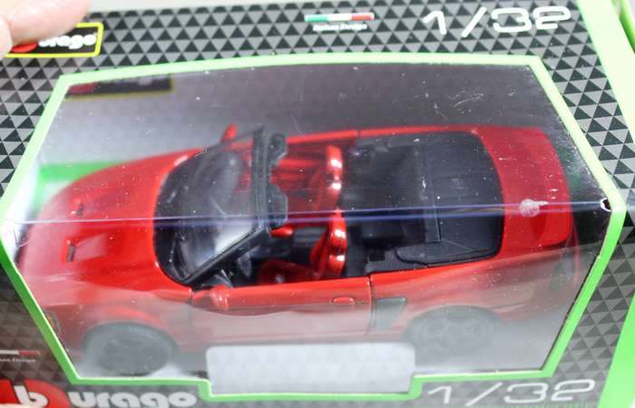 Burago - Ford SVT Mustang Cobra