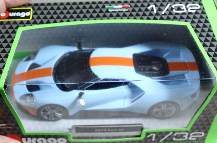 Burago - 2019 Ford GT