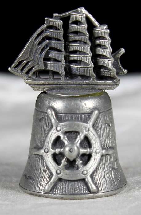 Metal Thimble - Sailboat on Top