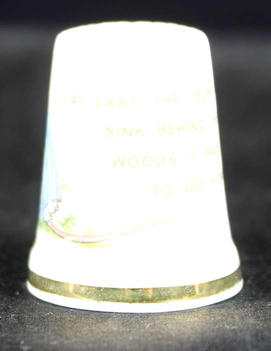 Porcelain Thimble - Royal Doulton - Spring
